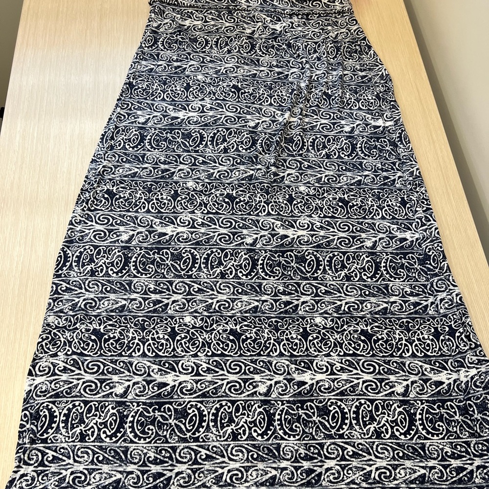 Cynthia Rowley navy & White Print Long Maxi Skirt Size L